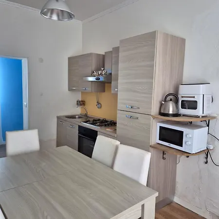 Ferienhaus Elvira *